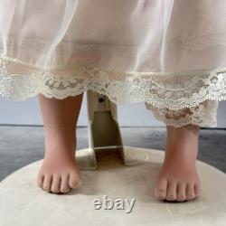 VTG Elke's Originals Elke Hutchens Braelyn 24 Doll #304/400 Signed With Stand