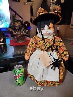 VTG Goebel Bette Ball Candy Corn Musical Cat Porcelain Doll Limited Edition