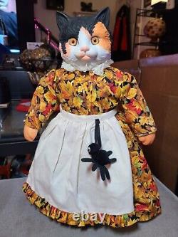 VTG Goebel Bette Ball Candy Corn Musical Cat Porcelain Doll Limited Edition