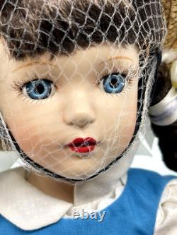 VTG Madame Alexander Margret 16 Porcelain Doll New With Box And Stand