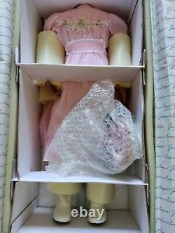 VTG RARE & LTD. MISTY By Jeanne Singer. African American Porcelain Doll MINT/BOX