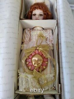 VTG RARE SUNSHINE By Jamie Englert. 19 Porcelain Gorgeous Doll. Mint/Box