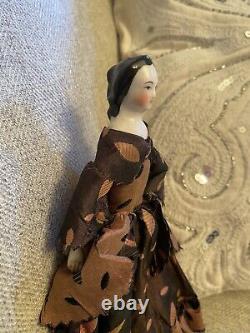 Very Rare 7.25 Early Ca 1860-70 China Doll With Unusual Hairstyle Orignal Dress