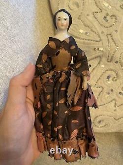 Very Rare 7.25 Early Ca 1860-70 China Doll With Unusual Hairstyle Orignal Dress