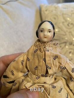 Very Rare 7.5 Early Ca 1850 China Doll With Covered Wagon Hairstyle Orig Dress