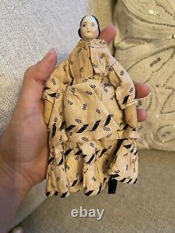 Very Rare 7.5 Early Ca 1850 China Doll With Covered Wagon Hairstyle Orig Dress