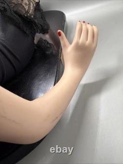 Vintage 1960s Porcelain Doll Named Veronica Limited Edition 76 Of 2000 Y2K Era