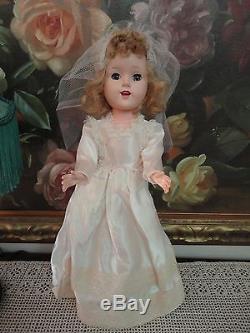 Vintage 1960s Walking Bridal Doll All Original Made Usa Porcelain Teeth 18 inch