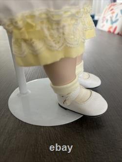 Vintage 1968 Morton Salt Umbrella Girl Doll Porcelain with Box Certificate Stand