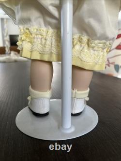 Vintage 1968 Morton Salt Umbrella Girl Doll Porcelain with Box Certificate Stand