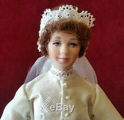 Vintage 1980's Doreen Sinnett, Miniature Doll, Wedding Dresses Showcase