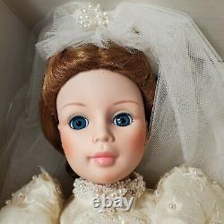 Vintage 1980s Madame Alexander Portrait Bride 21 inch New in Box with Stand TAG