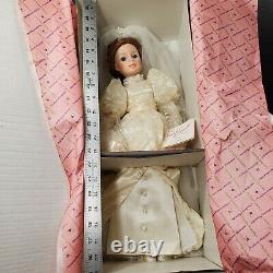 Vintage 1980s Madame Alexander Portrait Bride 21 inch New in Box with Stand TAG