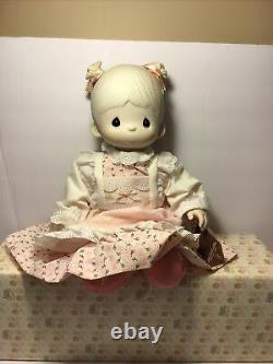 Vintage 1981 Precious Moments Enesco 17 Debbie Doll Rare Used With Original Box