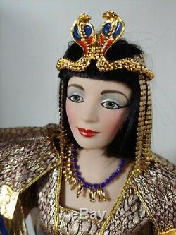 Vintage 1989 Franklin Mint Heirloom Doll Cleopatra Porcelain Parts 21High nobox