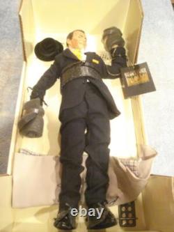 Vintage 1998 Franklin Mint Frank Sinatra Porcelain Portrait Doll (original Box)