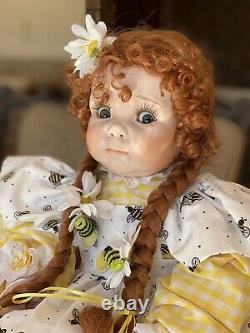 Vintage 1999 LINDA RICK THE DOLLMAKER PORCELAIN DOLL Bee My Honey 616/2500