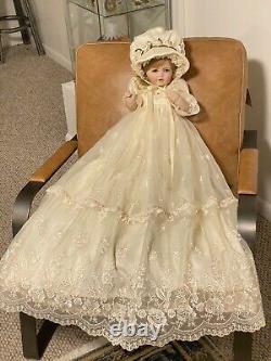 Vintage 1999 Lady Anne Reproduction Porcelain Williamsburg Doll Factory / HILDA