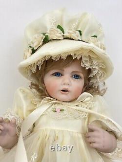 Vintage 1999 Lady Anne Reproduction Porcelain Williamsburg Doll Factory / HILDA