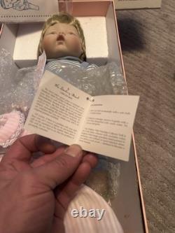 Vintage 2001 Danbury Mint Thumbelina Porcelain Doll Special Edition Rare