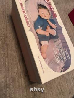 Vintage 2001 Danbury Mint Thumbelina Porcelain Doll Special Edition Rare