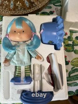 Vintage 2004 Strawberry Shortcake Blueberry Muffin Porcelain Doll by Danbury