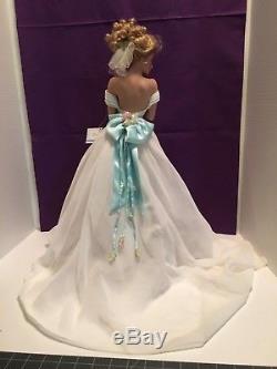 Vintage ASHTON-DRAKE GALLERIES Summer Dream / Display Bride Doll / Porcelain