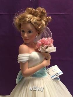 Vintage ASHTON-DRAKE GALLERIES Summer Dream / Display Bride Doll / Porcelain