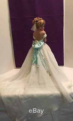 Vintage ASHTON-DRAKE GALLERIES Summer Dream / Display Bride Doll / Porcelain