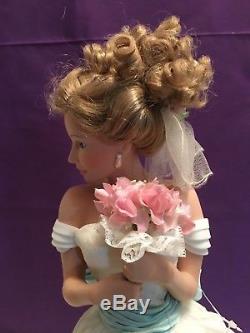 Vintage ASHTON-DRAKE GALLERIES Summer Dream / Display Bride Doll / Porcelain