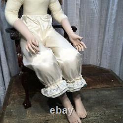 Vintage Artist Doll Vlasta Pat Thompson Amelia Porcelain Doll #22/25 32t