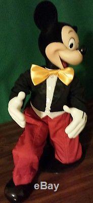 Vintage Ashton Drake A Hug For Mickey Mouse Disney Porcelain Dolls Incomplete