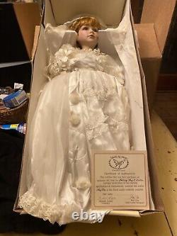 Vintage Authentic Bride By Duck House Dolls Limited And Numbered 443/5000