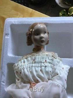 Vintage Bing & Groendahl Porcelain Doll of the Year 1985, named TRINE