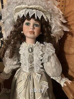 Vintage CATRINA ELIZABETH Drew Derosa Victorian Doll 31 Tall Fine Porcelain