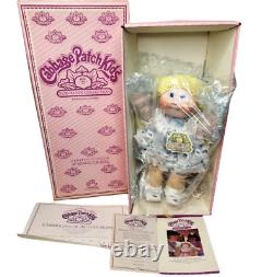 Vintage Cabbage Patch Kids 4882 Applause Porcelain Kellyn Marie Doll Complete