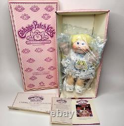 Vintage Cabbage Patch Kids 4882 Applause Porcelain Kellyn Marie Doll Complete