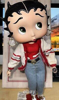 Vintage Coca Cola Limited Edition Betty Boop Porcelain Doll 16 With Original Box