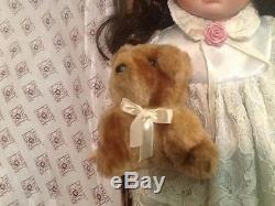 Vintage DYNASTY DOLL COLLECTIBLE (TAISA) withbox and tags (Excellent Condition)