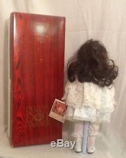 Vintage DYNASTY DOLL COLLECTIBLE (TAISA) withbox and tags (Excellent Condition)