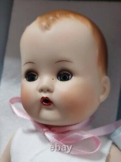 Vintage Danbury Mint Betsy Wetsy Special Edition Porcelain Collector Doll 12