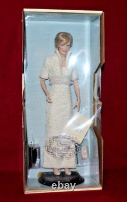 Vintage Diana Princess Of Wales 17 Porcelain Portrait Doll, No COA, Franklin Mint