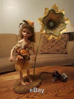 Vintage Duck House Heirloom Porcelain Doll Fairy Lamp Rare Flower