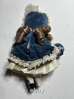 Vintage Dynasty Doll Collection Porcelain Blue Velvet with purse antique pretty