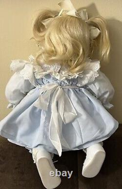 Vintage Fayzan Spanos Porcelain Doll LE # 037/1000, 24, 1999