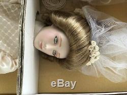 Vintage Franklin Heirloom Mint The Gibson Girl Bride Doll 22 Porcelain Doll