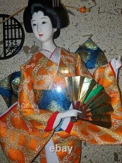Vintage Geisha Japanese porcelain Doll