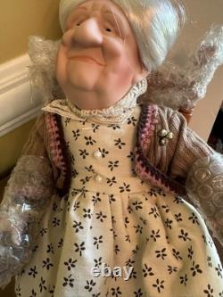 Vintage Grandma And Grandpa Porcelain Dolls In Wooden Rocking Chairs NEW IN BOX