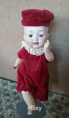 Vintage Hertel Schwab bisque character porcelain doll antique 8 cabinet