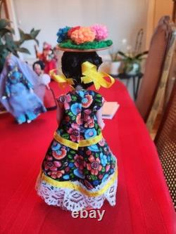 Vintage International Souvenir Doll Set Of 11
